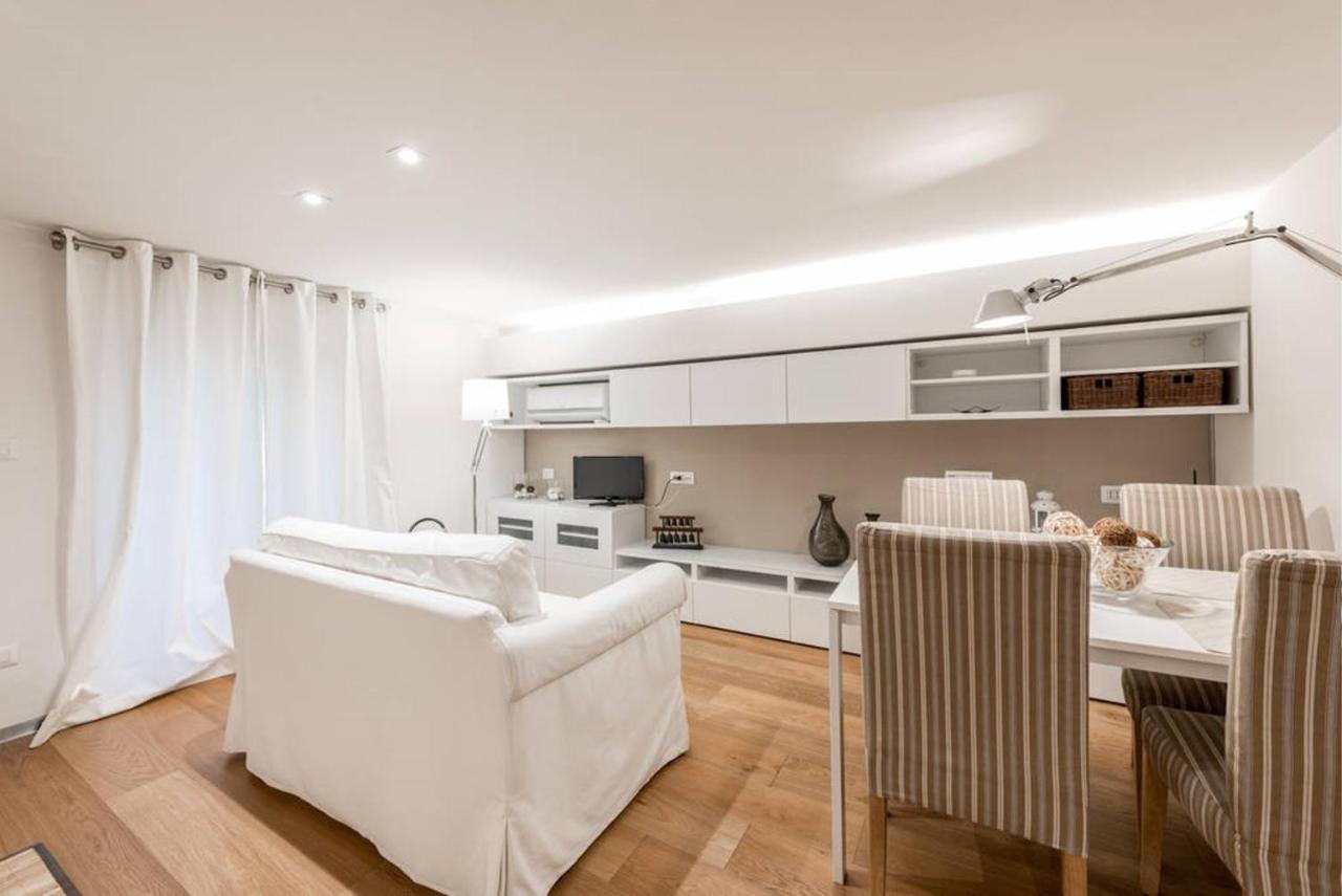 バーリ Artist Loft House Bed & Breakfast エクステリア 写真