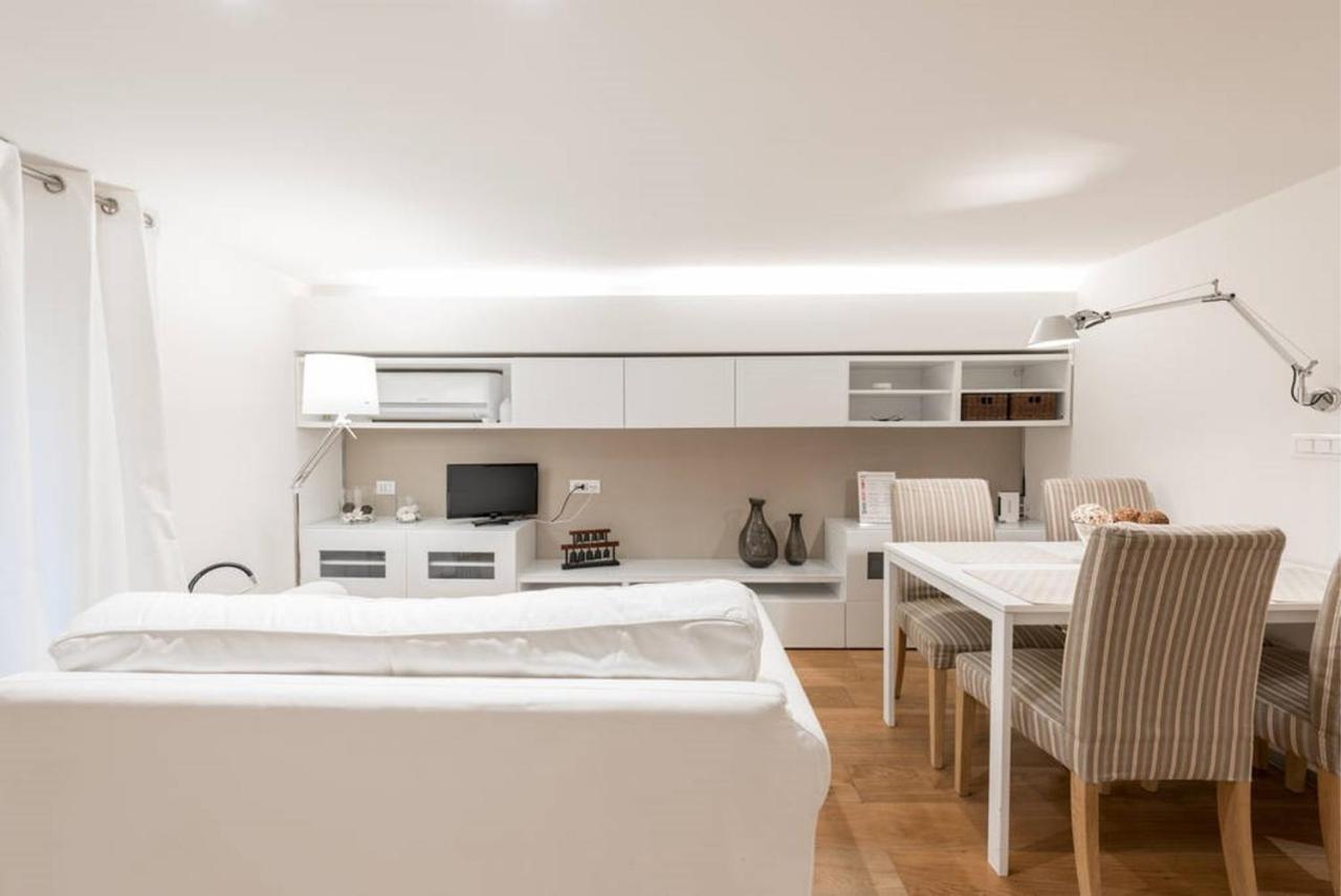 バーリ Artist Loft House Bed & Breakfast エクステリア 写真